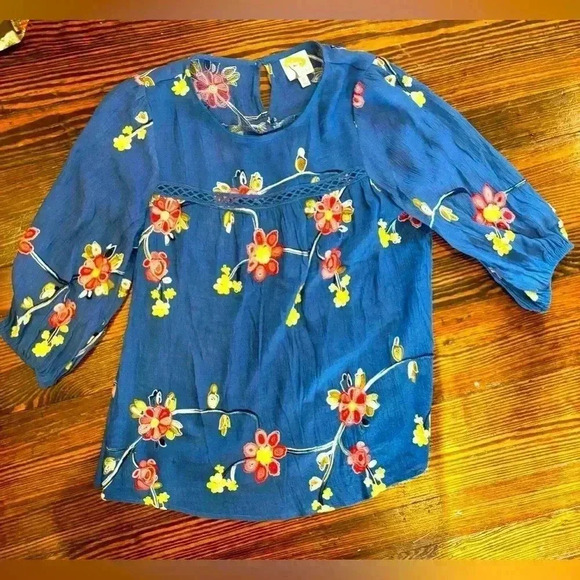 Anthropologie Fig And Flower Embroidered Women’s Floral Shirt Sz Small - Picture 1 of 5